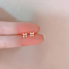 【即日～翌日発送】リボンプチピアス　ゴールド　パール　上品　華奢　