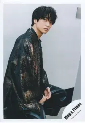 【中古】生写真(ジャニーズ) King ＆ Prince/高橋海人/膝上/「King ＆ Prince ARENA TOUR 2022 ～Made in～」グッズオフショット/公式生写真