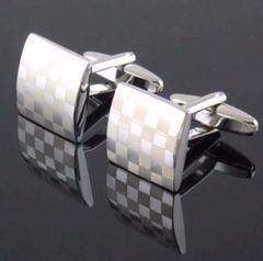 Item thumbnail for item 19419aca-9bf9-40c7-991e-ef4a601c5bb5