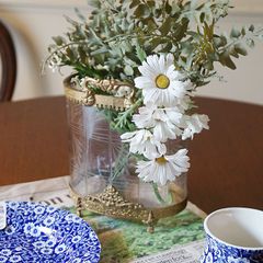 お部屋にお花を飾る・・素敵な花瓶