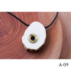 エゾ鹿 エゾシカ 鹿角輪切 ネックレス ハンドメイド 手作り1点もの [A-09]