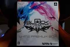【中古】『ブラック★ロックシューター THE GAME ホワイトプレミアムBOX』(限定版:オリジナルフィギュアfigma「WRS」、ブラック★ロックシューターアートワークス、リミテッドサウンドトラック同梱) - PSP