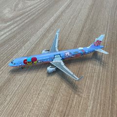JAL B767-300 1/400 JA615J JAL B767-300 1/400 JA615J