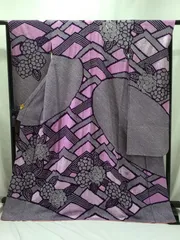 振袖/正絹/総絞り/紫×黒/仕立上がり/適応身長158～163㎝/8912 - メルカリ 