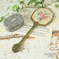 アンティーク　プチポワン ハンドミラーお値下げ！ アンティーク プチポワン ハンドミラーお値下げ！