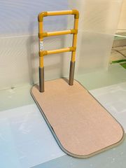 たちあっぷ2型マット付き　CKA-02（後期）  置き型手すり　立ち上がり補助　福祉用具