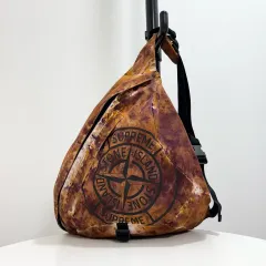 2025年最新】supreme stone island バッグの人気アイテム - メルカリ