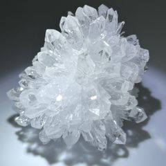 カルサイト 5：広西省 A2-5 希少石 グリーンカルサイト クラスター 中国 雲南省産