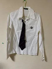 【コンビニ受取対応商品】 PEACE NOW十字架刺繍半袖シャツ半袖ブラウス白百合の紋章 トップス