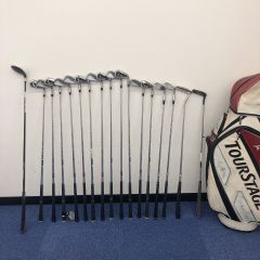 ☆ TaylorMade ゴルフクラブセット 赤白キャディバック付き【スポーツ】【3】