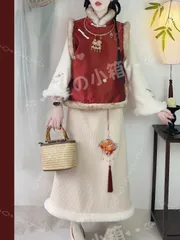 新品 未使用 漢服  豪華刺繍デザイン 中国風  冬季改良新中式漢服セットアップ 斜襟デザイン 厚手フリースマフベスト＆エレガントAラインスカート 4色展開（イエロー/グリーン/パープル/レッド） 撮影会 イベント用 特別な冬コーデにも最適