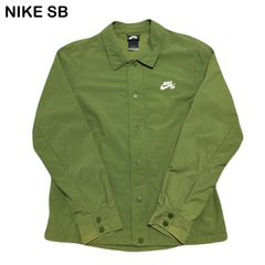 NIKE SB ナイキ スケートボーディング ビッグロゴ デカロゴ コーチジャケット ナイロンジャケット ジャンパー カーキ Mサイズ