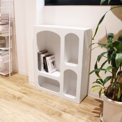 マントルピース シェルフ ホワイト 横幅70cm 高さ90cm 奥行24cm 新品 白 ディスプレイ 収納ラック 棚 おしゃれ 小窓 韓国インテリア