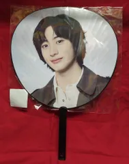 ぽぽ】RIIZE アントンうちわ ウォンビン Tシャツ 黒 2点セット