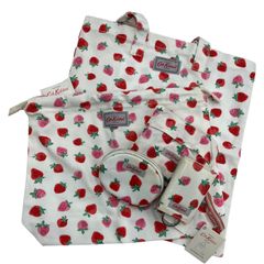 ＜未使用品＞CathKidson キャスキッドソン　いちご柄　トート・巾着・エコバッグ・ミニポーチ・キーケース　5点セット