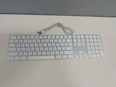 【美品】Apple Magic Keyboard （テンキー付き）A1843 激安Apple Magic Keyboard A1843 Mac アップル ワイヤレス 純正