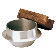 【人気商品】ご飯釜 砺波商店(Tonamishouten) 手軽に作れる 釜飯 1合用 木蓋 付き 日本製 アルミ製 フッ素加工 アウトドア キャンプ 直火OK 塗りなおし可能 旅館 業務用