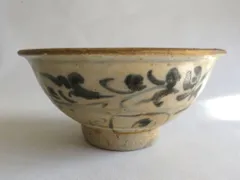 中国　安南染付　四君子文瓶　V　2500C 中国 安南染付 四君子文瓶 V 2500C