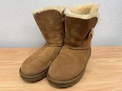 ⭐︎【SALE】【美品】UGG アグ ムートンブーツ Wベイリーボタン2 23cm