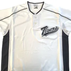 【阪神タイガース⭐️ 公式ファンクラブ】  会員限定オリジナルグッズ　 ⭐️新品・未使用品です　 ポロシャツタイプ　 Tigersエンブレム　 ホワイト＆ブラック　 ポリエステル製　 M-Lサイズ （AYA） 24030103000in