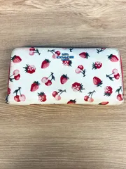COACH イチゴ柄 長財布　新品 COACH コーチ 財布 新作セール 即発送可能 レディース 長財布 苺