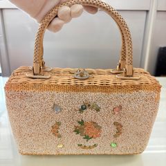 豪華 総ビーズ バッグ アンティーク　がま口 貴重一点品レトロヴィンテージ 台湾ビーズ刺繍がま口バッグ - メルカリ