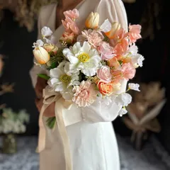 白アネモネ×サーモンピンククラッチブーケ☆ブートニア