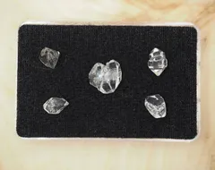 ハーキマーダイアモンド大型(NY産州)本物❗️△グラントレコードキーパー多数有⭐︎ さいたま 大宮 | 天然石 パワーストーン 販売店|石の記録