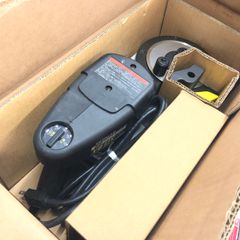 ДД【中古】HITACHI 日立 鉄筋カットベンダ 程度A 本体のみ コード式 13mm 100v 300004 VB13Y ブラック 目立った傷や汚れなしのサムネイル