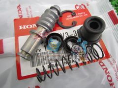 HONDA シリンダーセット マスター 45530-404-315 - メルカリ HONDA シリンダーセット マスター 45530-404-315