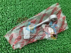 RS50 ブレーキペダル 在庫有 即納 アプリリア 純正 新品 バイク 部品 リアブレーキレバー 未使用 車検 Genuine 93のサムネイル