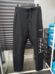 オークリー　ウインドブレーカーパンツ