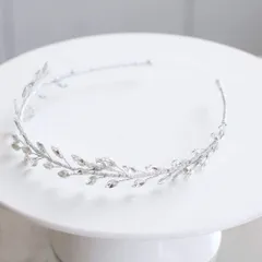 ☆ シルバー ☆ フリー ☆ ヨシンリーフカチューシャ 細い カチューシャ キッズ リーフ ヘッドドレス 女の子 子供 子ども こども 普段 フォーマル セレモニー 卒園式 入学式 卒業式 結婚式 かわいい 可愛い おしゃれ 葉っぱ 髪飾り ヘアアレンジ