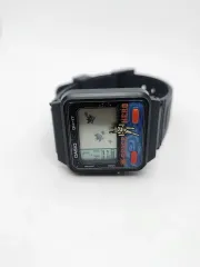 絶版CASIO カシオ ゲームウォッチ   1983年製 電池不要 動作確認済み 絶版CASIO カシオ ゲームウォッチ 1983年製 電池不要 動作確認