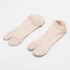 新品 送料無料 くるぶしソックス 足袋ソックス 日本製 100percent 100% COMFOR TOE - Trip 100パーセント コンフォルトウ トリップ レディース Vanilla バニラ【SPORTUS】
