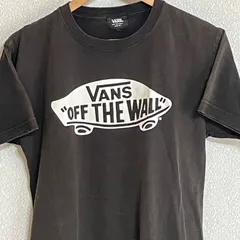 (^w^)b VANS バンズ Tシャツ 半袖 OFF THE WALL プリント モノクロ 黒系 ブラック系 白系 ホワイト系 無地 袖口ワッペン コットン カジュアル 普段着 デイリーユース アメカジ メンズ サイズM