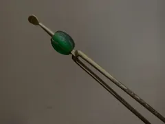 KZ4-46 一点物 深碧色 七宝るり玉 七宝碧瑠璃玉  丸玉 昭和風 二本軸 定番タイプ 簪 かんざし