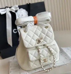2025年最新】Chanel バッグ ホワイトの人気アイテム - メルカリ