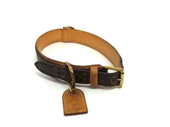 新品　Louis Vuitton レザー首輪 S10013 ワンちゃんに^ ^ 新品 Louis Vuitton レザー首輪 S10013 ワンちゃんに^ ^ - メルカリ